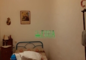 Дом с участком на продажу в городе Fuentes de León. Фото