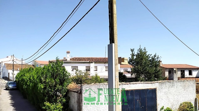 Huelva - Santa Olalla del Cala - 424m2