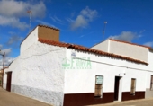 Casa de poble en venda a Bodonal de la Sierra ref.: TR298498 foto