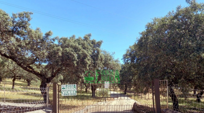 Badajoz - Fregenal de la Sierra - 800000m2
