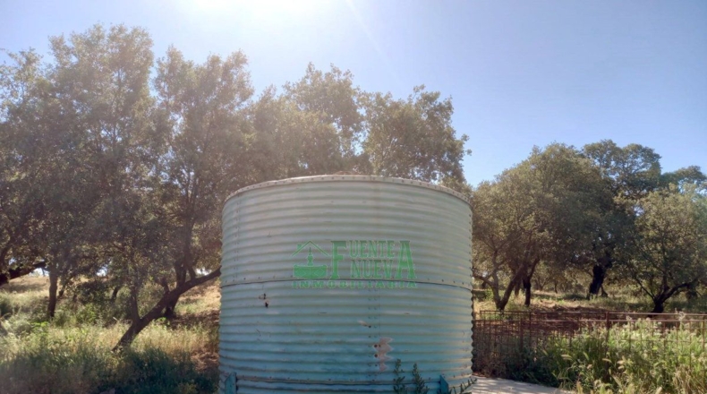 Badajoz - Fregenal de la Sierra - 800000m2