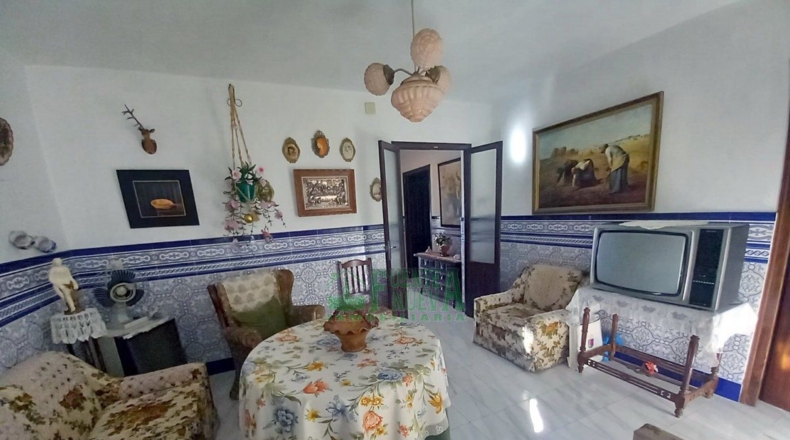 Badajoz - Fuentes de León - 258m2