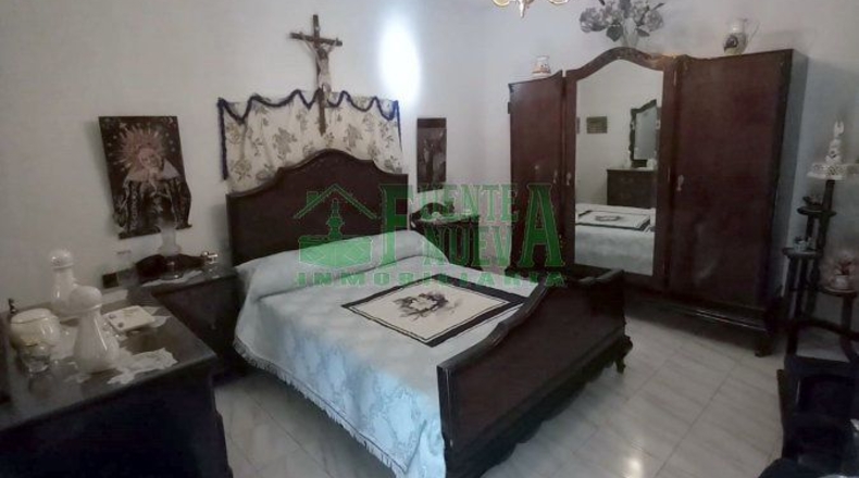 Badajoz - Fuentes de León - 258m2