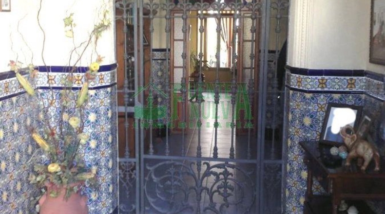 Badajoz - Fuentes de León - 748m2
