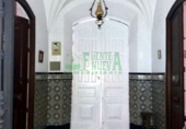 Chalet independiente con terreno en venta en Fuentes de León ref: TR300729 foto