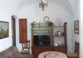 Chalet independiente con terreno en venta en Fuentes de León ref: TR300729 foto