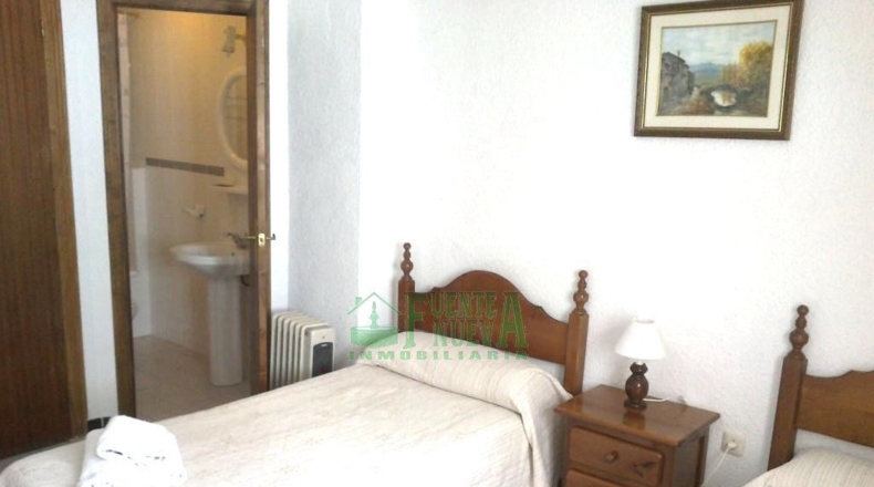 Badajoz - Fuentes de León - 748m2