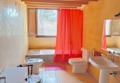 Chalet independiente con terreno en venta en Manacor ref: TR105244 foto