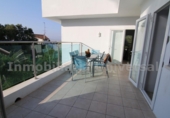 Вилла с участком на продажу в городе Torremolinos. Фото