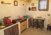 Дом с участком на продажу в городе Martos. Фото