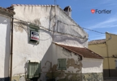 Дом с участком на продажу в городе Martos. Фото