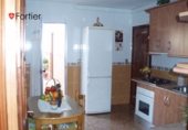 Дом с участком на продажу в городе Martos. Фото