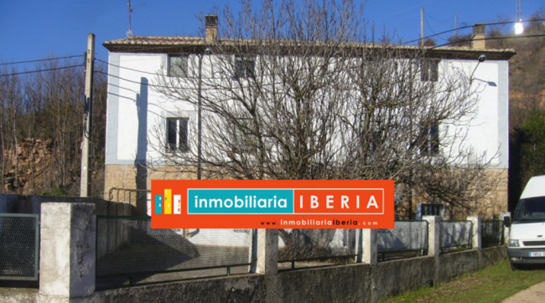 Navarra - Torralba del Río - 300m2