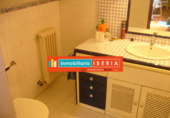 Chalet adosado con terreno en venta en Logroño ref: TR209294 foto