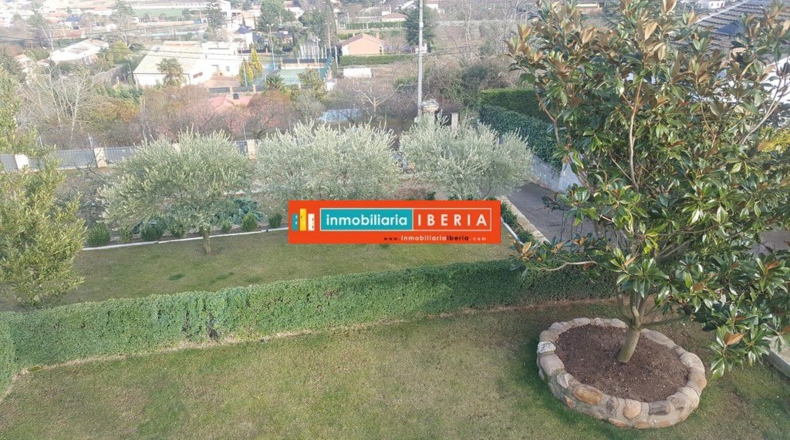 La Rioja - Albelda de Iregua - 2500m2