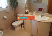 Chalet adosado con terreno en venta en Navarrete ref: TR93499 foto