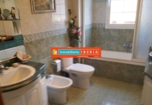Chalet adosado con terreno en venta en Navarrete ref: TR93499 foto