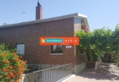 Casa de camp amb terreny en venda a Lardero ref.: TR13078 foto