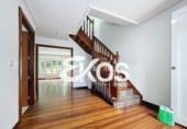 Chalet independiente con terreno en venta en Escoriaza ref: TR207088 foto