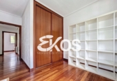 Chalet independiente con terreno en venta en Escoriaza ref: TR207088 foto