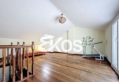 Chalet independiente con terreno en venta en Escoriaza ref: TR207088 foto