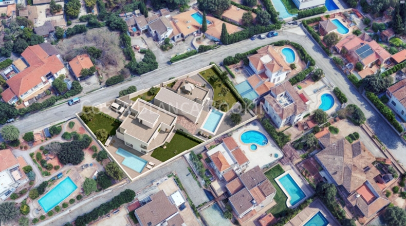 Alicante - Alfaz del Pi - 530m2