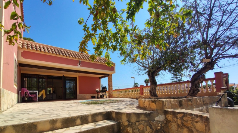Alicante - la Nucia - 920m2