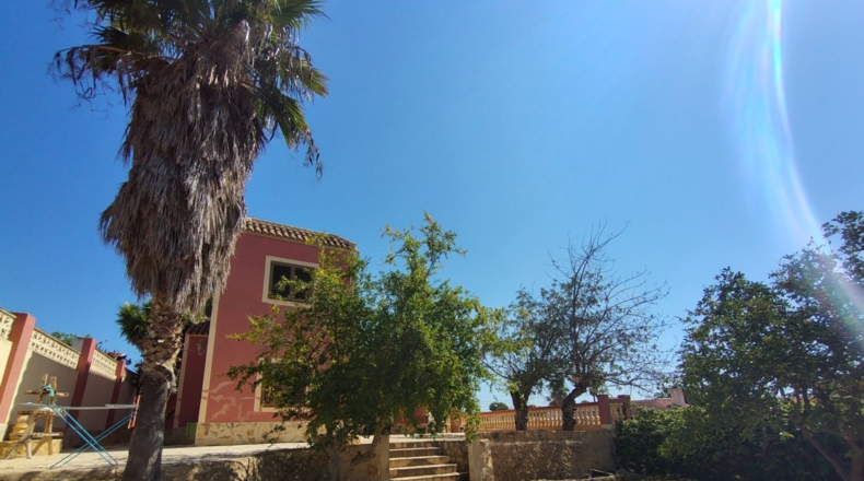 Alicante - la Nucia - 920m2