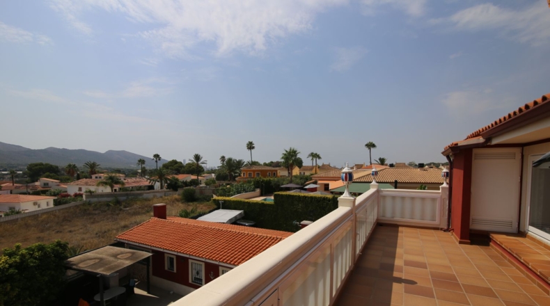 Alicante - Alfaz del Pi - 1080m2