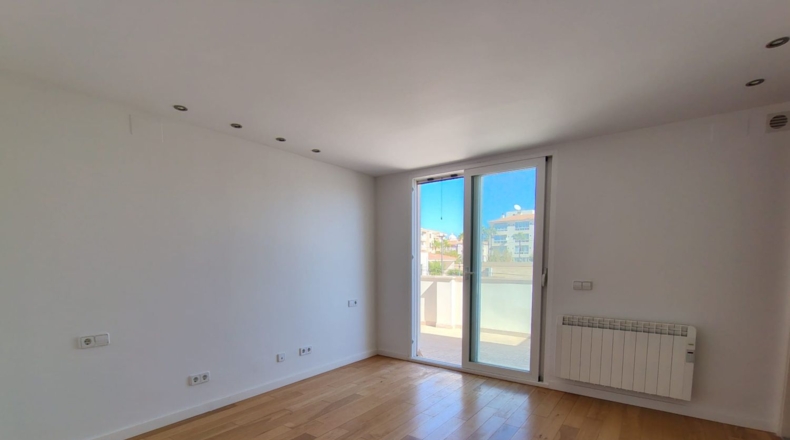Alicante - Alfaz del Pi - 390m2