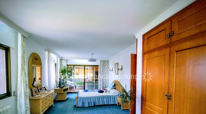 Alicante - Альфаз-дель-Пи - 1880m2