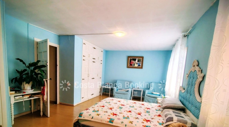 Alicante - Альфаз-дель-Пи - 1880m2