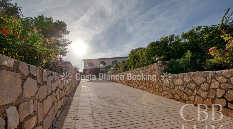 Alicante - la Nucia - 17058m2