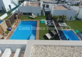 Xalet independent amb terreny en venda a Finestrat ref.: TR252346 foto