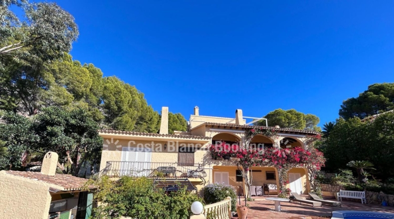 Alicante - Altea la Vieja - 2108m2
