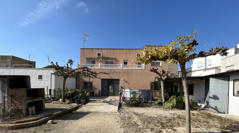 Tarragona - Sant Jaume d'Enveja - 1052m2