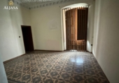 Таунхаус с участком на продажу в городе Martos Фото