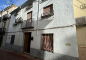 Casa de poble en venda a Torredonjimeno ref.: TR105573 foto