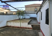 Дом с участком на продажу в городе Valle de Santa Ana. Фото