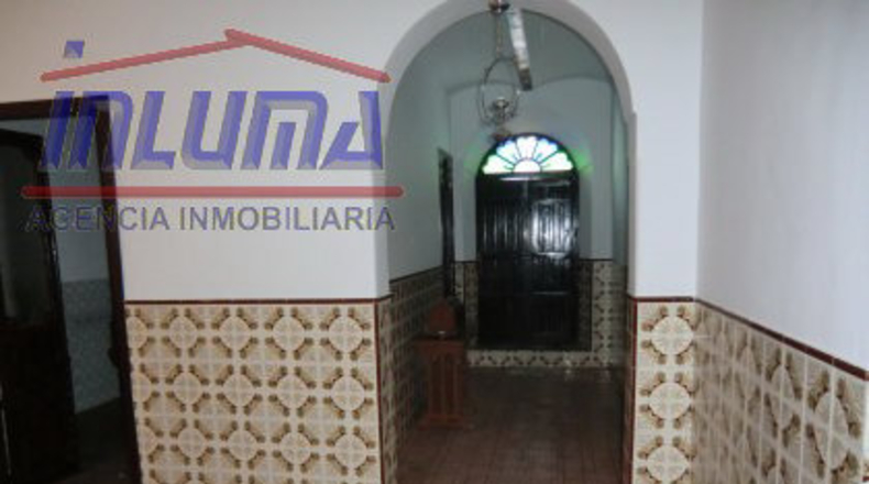 Badajoz - Valle de Santa Ana - 472m2
