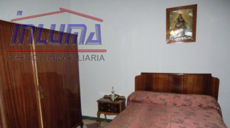 Badajoz - Valle de Santa Ana - 472m2