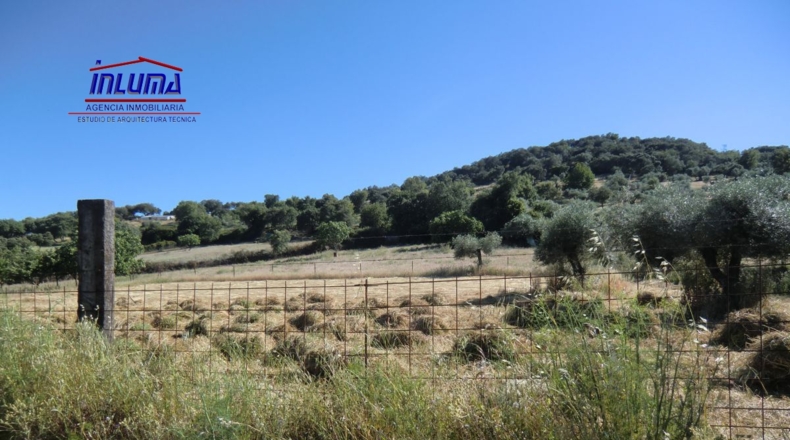 Badajoz - Jerez de los Caballeros - 7857m2