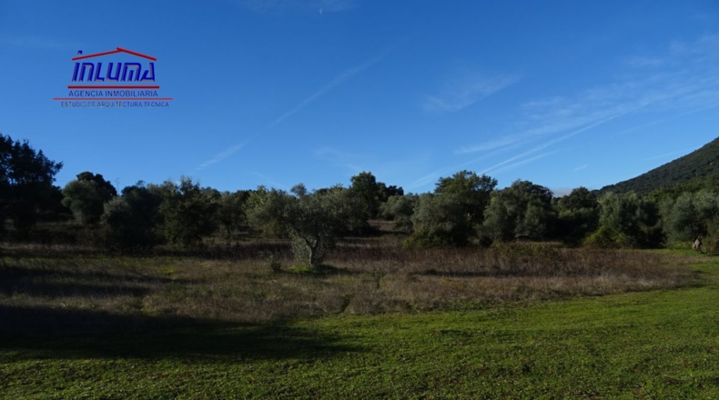 Badajoz - Valle de Santa Ana - 13280m2