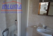 Дом с участком на продажу в городе Херес-де-лос-Кабальерос. Фото