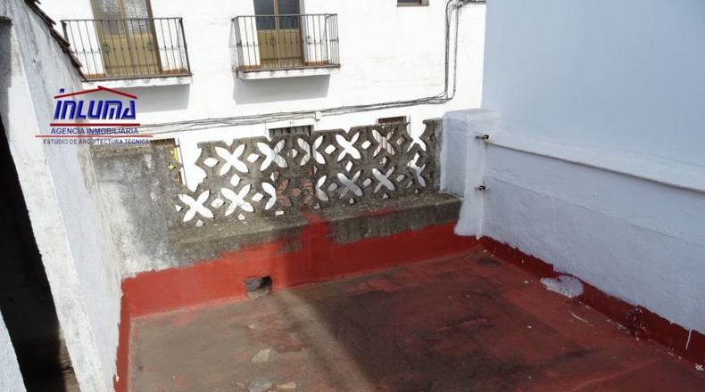 Badajoz - Jerez de los Caballeros - 70m2