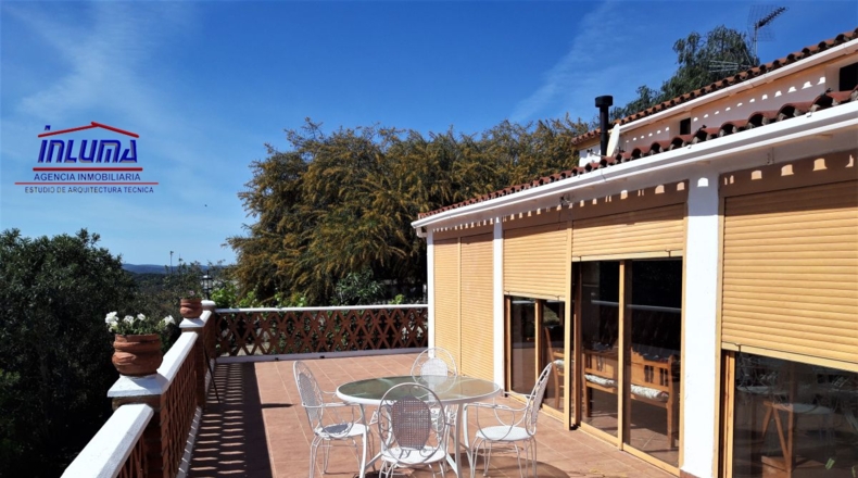 Badajoz - Jerez de los Caballeros - 6000m2