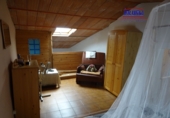 Дом с участком на продажу в городе Херес-де-лос-Кабальерос. Фото