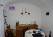 Дом с участком на продажу в городе Херес-де-лос-Кабальерос. Фото