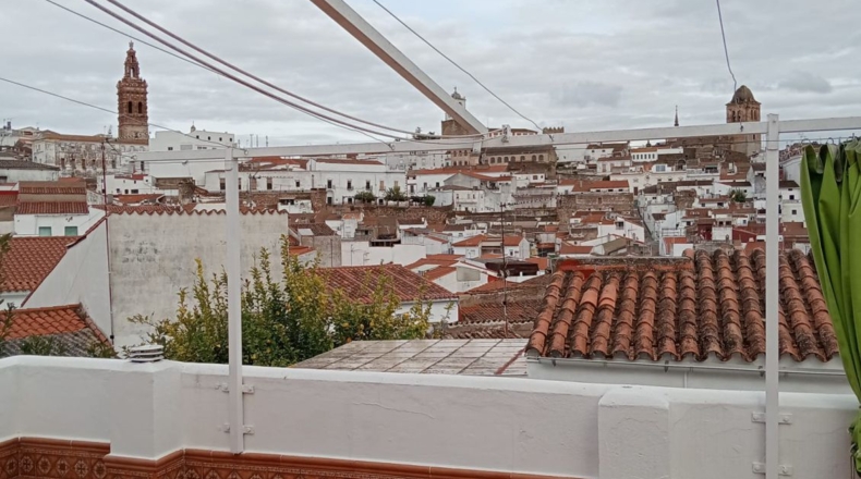 Badajoz - Jerez de los Caballeros - 100m2