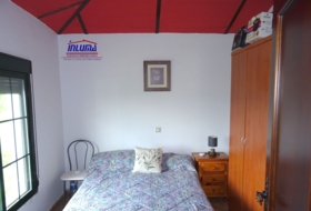 Херес-де-лос-Кабальерос 15130&nbsp;м²